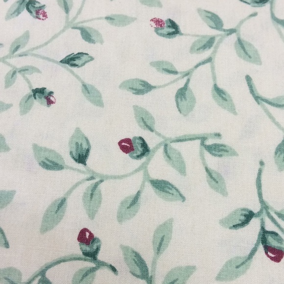 FINAL SALE PRICE Cannon Queen Size Floral Sheets - Picture 3 of 4